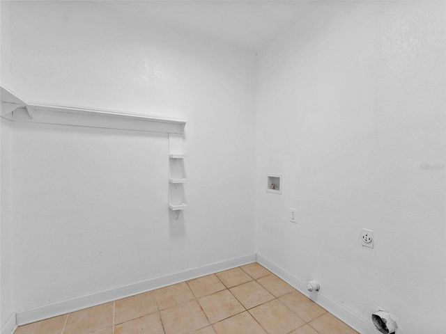 7031 DRURY STREET, Tampa, FL 33635