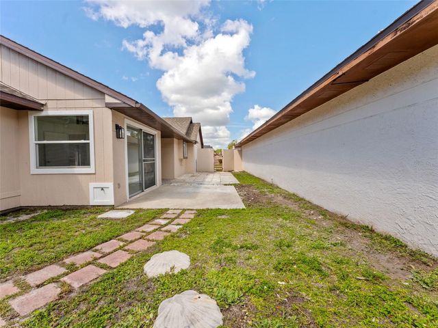 7031 DRURY STREET, Tampa, FL 33635