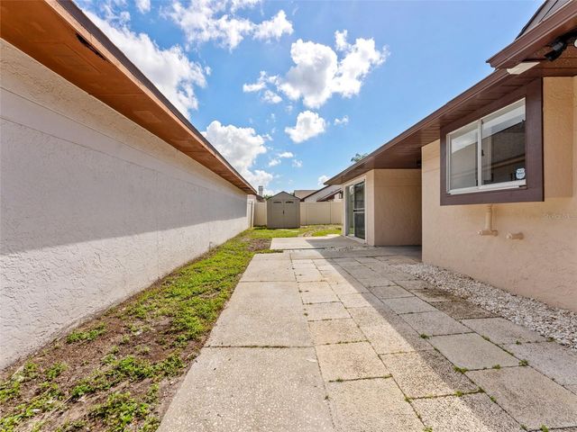 7031 DRURY STREET, Tampa, FL 33635