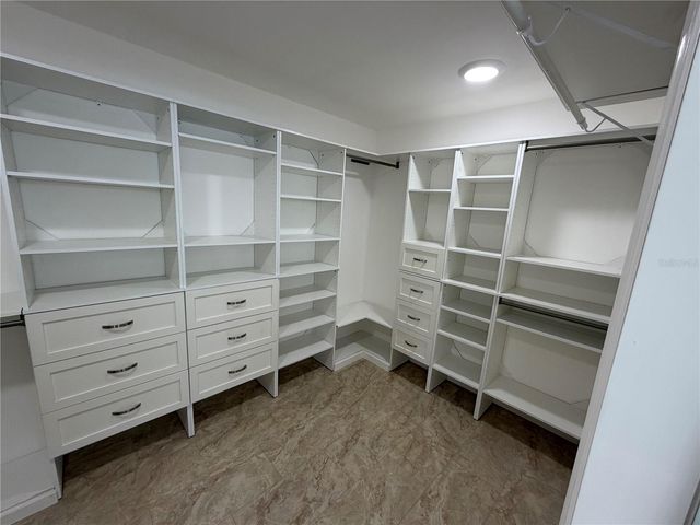 7031 DRURY STREET, Tampa, FL 33635