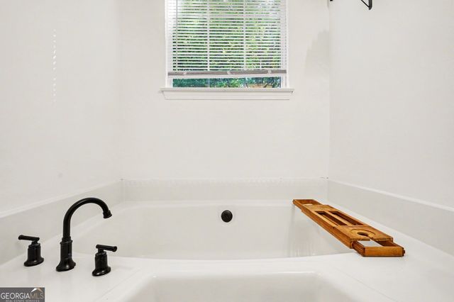 7002 New Dale Road, Rex, GA 30273