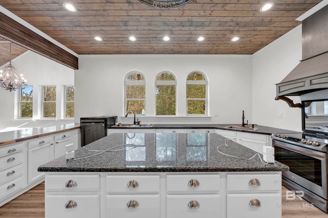 28184 Rigsby Road, Daphne, AL 36526