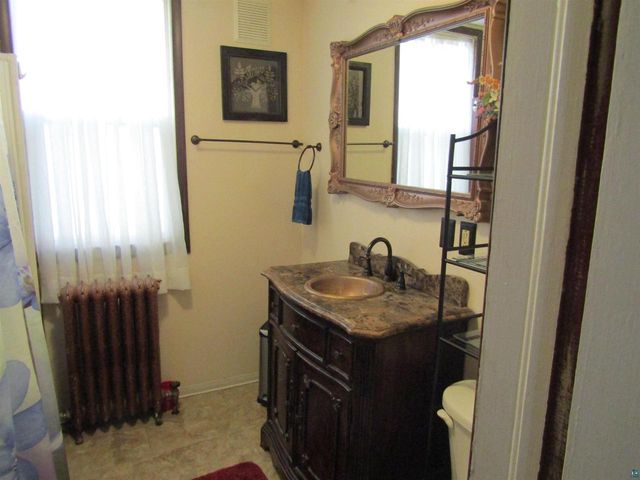 1115 Harrison St, Superior, WI 54880