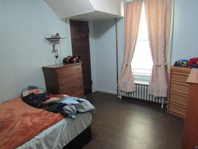 1115 Harrison St, Superior, WI 54880