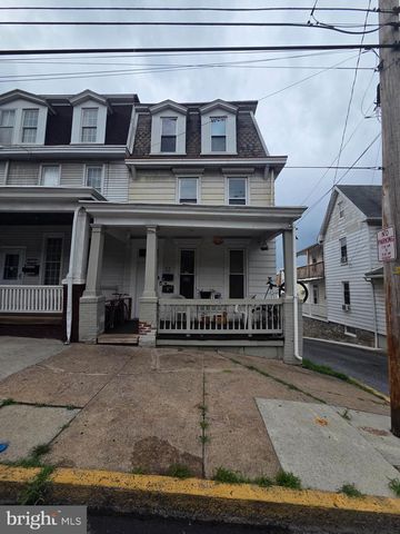 32 S HARRISBURG ST, Steelton, PA 17113
