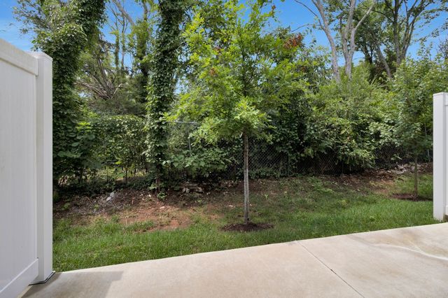 1219 Hope Village Way, Hermitage, TN 37076