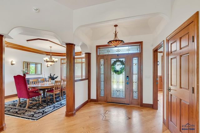 4818 ENCHANTED PINES DR, Rapid City, SD 57701