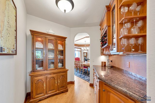 4818 ENCHANTED PINES DR, Rapid City, SD 57701