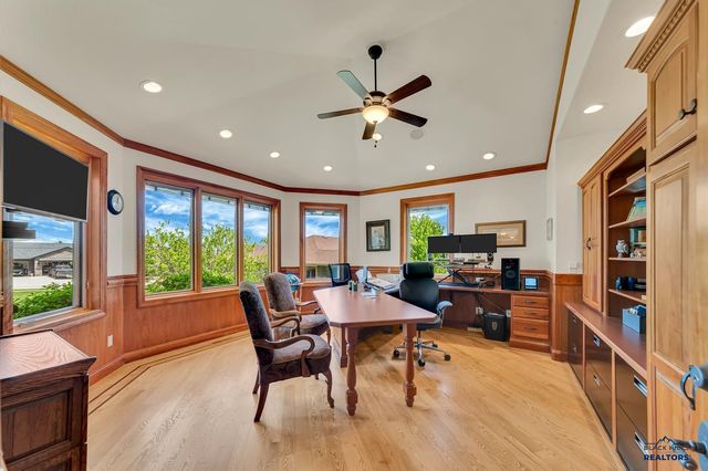4818 ENCHANTED PINES DR, Rapid City, SD 57701
