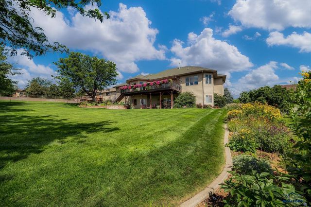 4818 ENCHANTED PINES DR, Rapid City, SD 57701