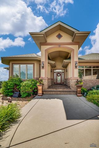 4818 ENCHANTED PINES DR, Rapid City, SD 57701