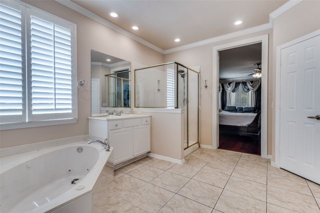 6623 Sapphire Circle S, Colleyville, TX 76034