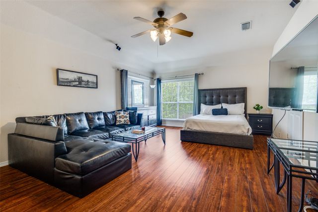 6623 Sapphire Circle S, Colleyville, TX 76034