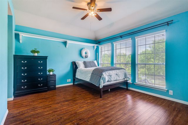 6623 Sapphire Circle S, Colleyville, TX 76034