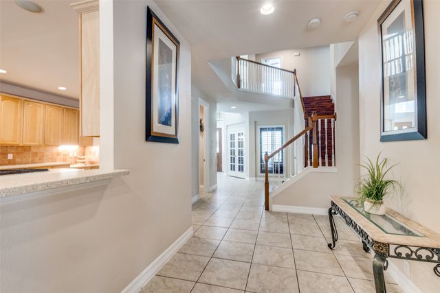 6623 Sapphire Circle S, Colleyville, TX 76034