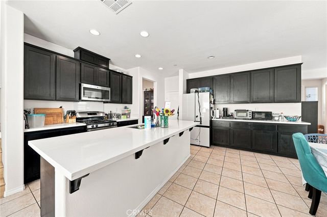 2877 S Via Belamaria, Ontario, CA 91762