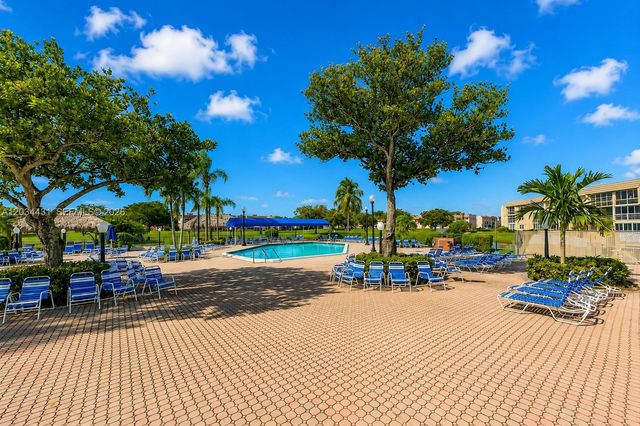 2801 N Pine Island Rd 304, Sunrise, FL 33322