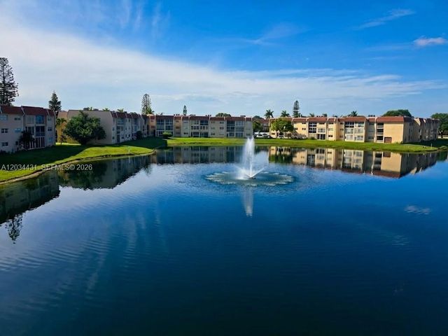 2801 N Pine Island Rd 304, Sunrise, FL 33322