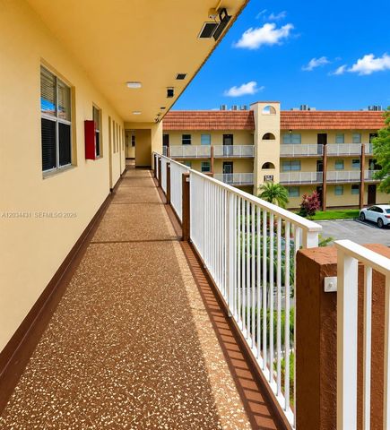 2801 N Pine Island Rd 304, Sunrise, FL 33322