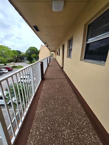 2801 N Pine Island Rd 304, Sunrise, FL 33322