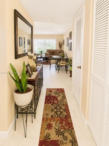 2801 N Pine Island Rd 304, Sunrise, FL 33322