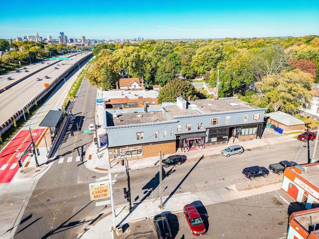 365 Earl Street, Saint Paul, MN 55106