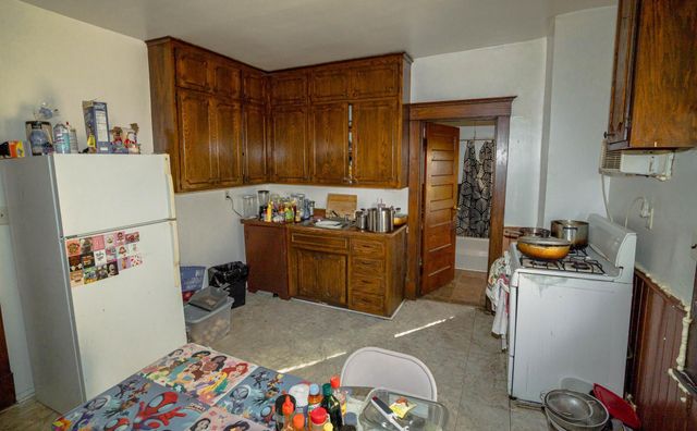 365 Earl Street, Saint Paul, MN 55106