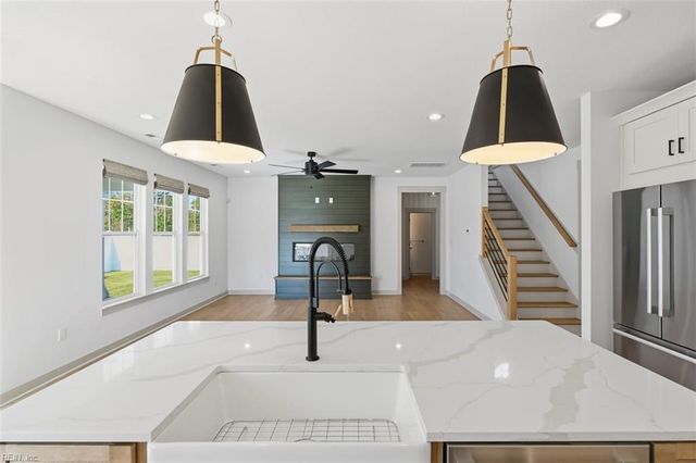 1266 Sebastian CT, Chesapeake, VA 23322