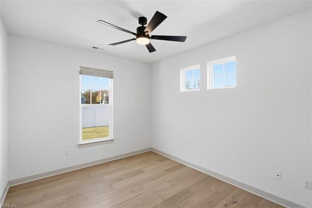 1266 Sebastian CT, Chesapeake, VA 23322