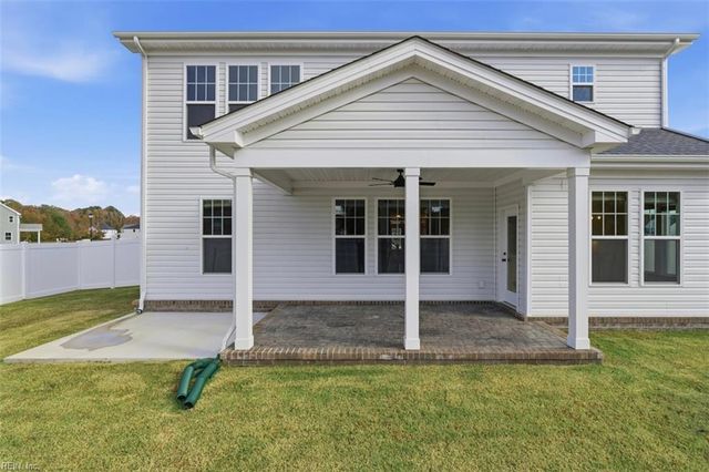 1266 Sebastian CT, Chesapeake, VA 23322