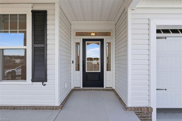 1266 Sebastian CT, Chesapeake, VA 23322