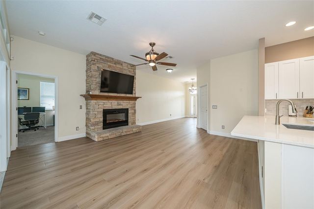 2610 CABOT ROAD, Land O Lakes, FL 34639