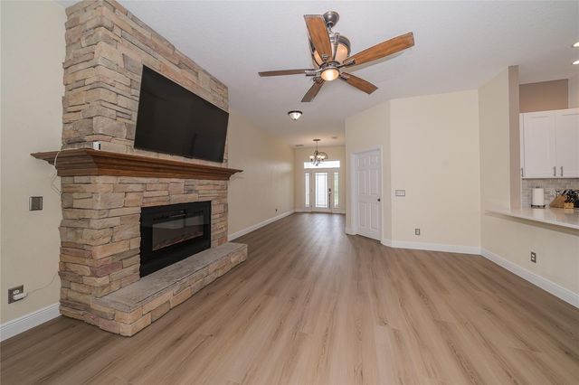 2610 CABOT ROAD, Land O Lakes, FL 34639
