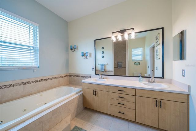 2610 CABOT ROAD, Land O Lakes, FL 34639