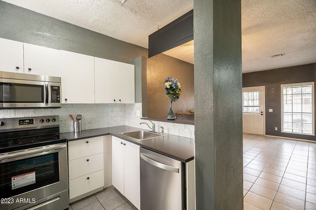 18616 N 34th Avenue Unit 5, Phoenix, AZ 85027