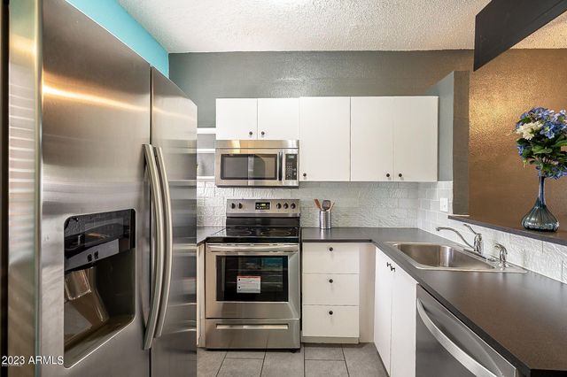 18616 N 34th Avenue Unit 5, Phoenix, AZ 85027