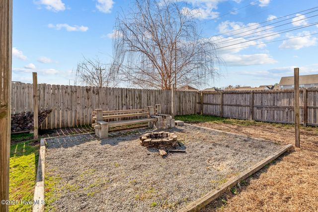 279 Merin Height Road, Jacksonville, NC 28546