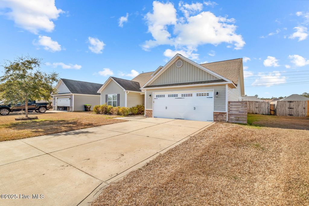 279 Merin Height Road, Jacksonville, NC 28546