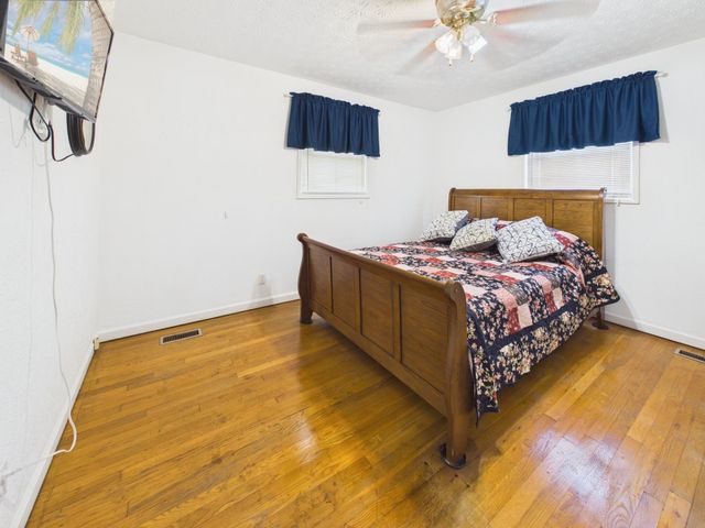 123 Township Road 1097, Chesapeake, OH 45619