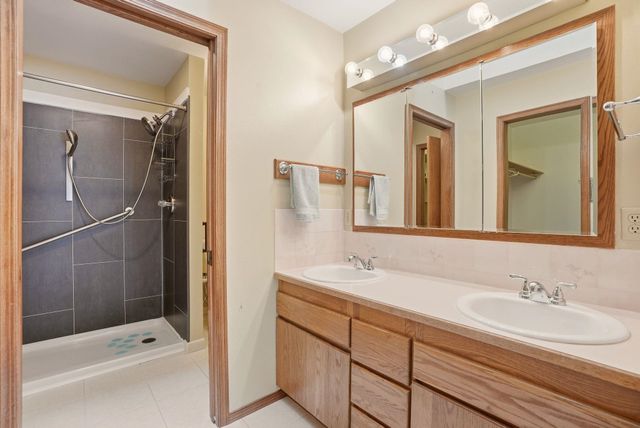 10610 E Nixon Ln, Spokane Valley, WA 99206