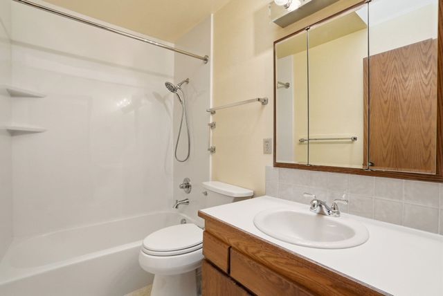 10610 E Nixon Ln, Spokane Valley, WA 99206