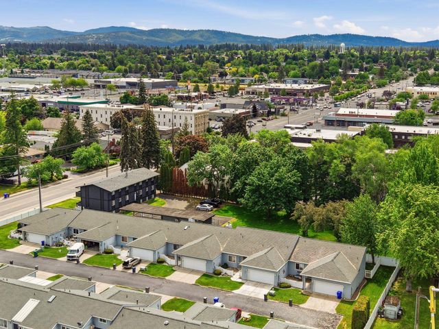 10610 E Nixon Ln, Spokane Valley, WA 99206