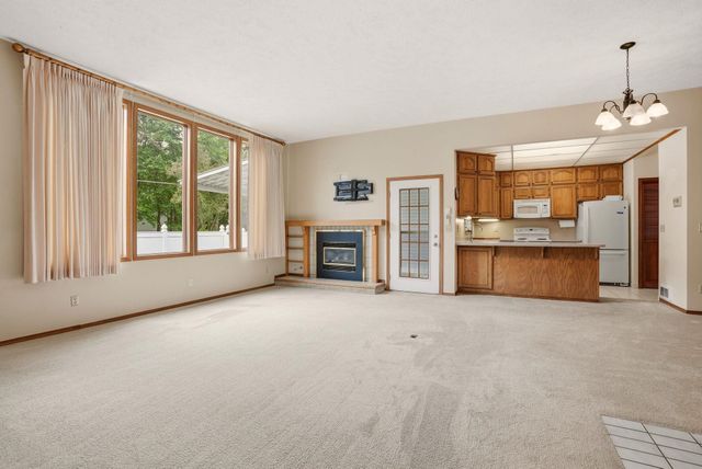 10610 E Nixon Ln, Spokane Valley, WA 99206