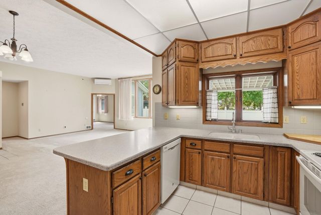 10610 E Nixon Ln, Spokane Valley, WA 99206