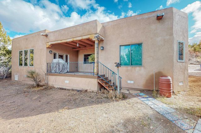 75 Paseo De San Antonio, Placitas, NM 87043