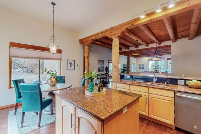 75 Paseo De San Antonio, Placitas, NM 87043