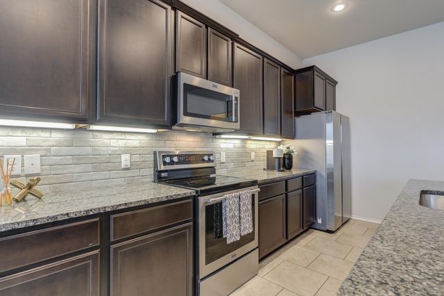 7201 94th Street, Lubbock, TX 79424