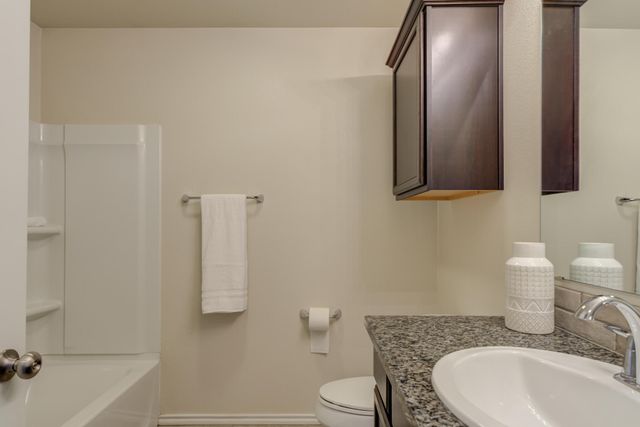 7201 94th Street, Lubbock, TX 79424