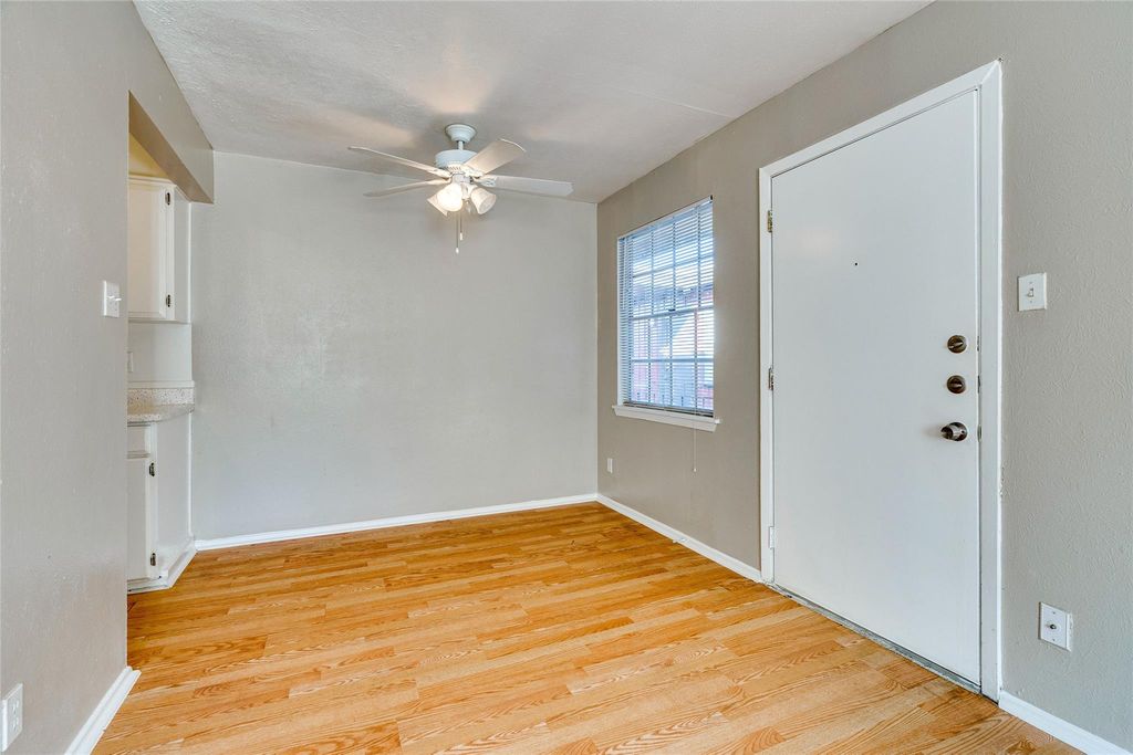 307 E 31 ST 205, Austin, TX 78705