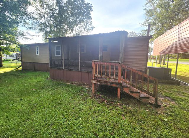 45 Walker Rd, Springville, TN 38256